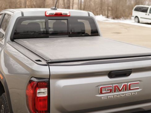 Used 2023 GMC Canyon AT4 image 29