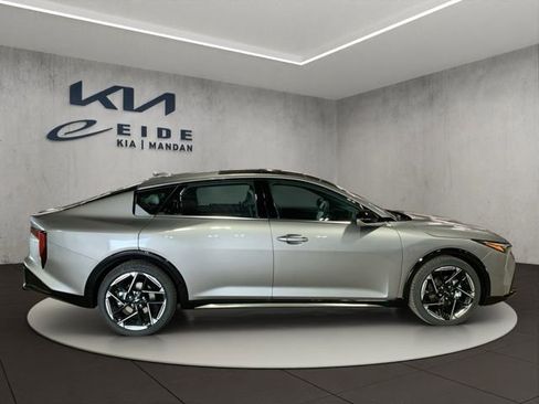 New 2026 Kia K4 GT-Line FWD image 4