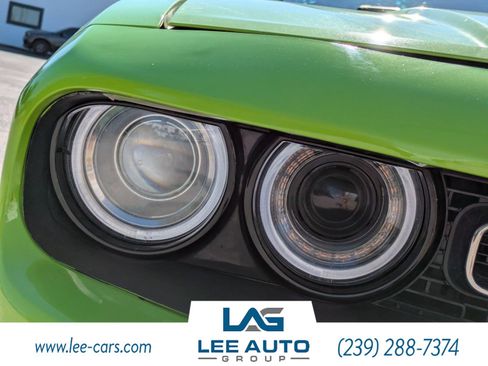 Used 2015 Dodge Challenger R/T w/ Quick Order Package 22B R/T image 8