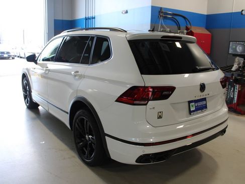 Used 2024 Volkswagen Tiguan SE R-Line AWD/4WD image 26