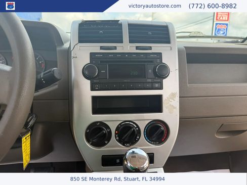 Used 2008 Jeep Compass Sport FWD image 24