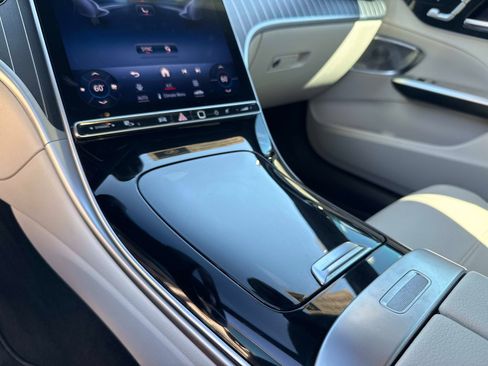 Certified 2024 Mercedes-Benz C 300 4MATIC Sedan image 27