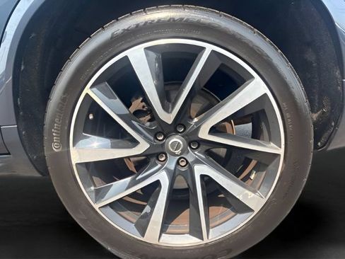 Used 2018 Volvo XC90 T6 Momentum w/ Convenience Package AWD/4WD image 33