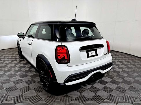 Used 2024 MINI Cooper S FWD image 5