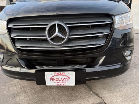 Used 2019 Mercedes-Benz Sprinter 170 image 24