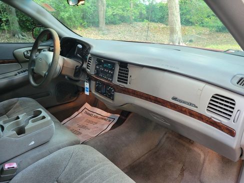 Used 2003 Chevrolet Impala w/ Preferred Equipment Group image 9