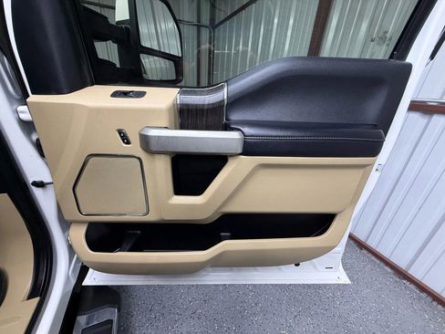 Used 2021 Ford F350 Lariat w/ Lariat Value Package image 11