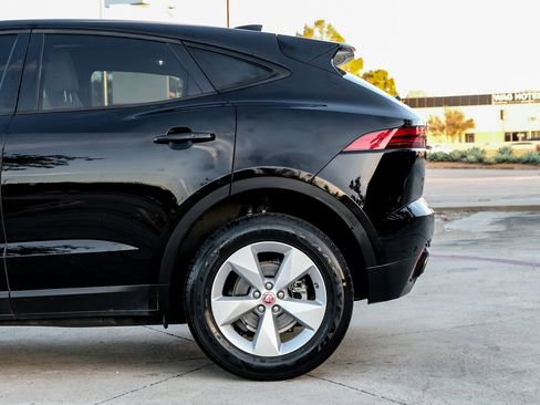 Used 2019 Jaguar E-PACE S image 13