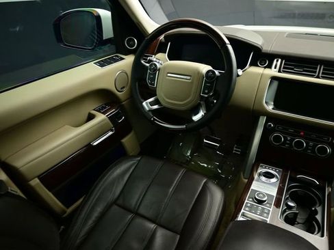 Used 2017 Land Rover Range Rover Supercharged AWD/4WD image 49
