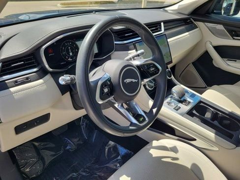 Used 2021 Jaguar F-PACE R-Dynamic S image 19