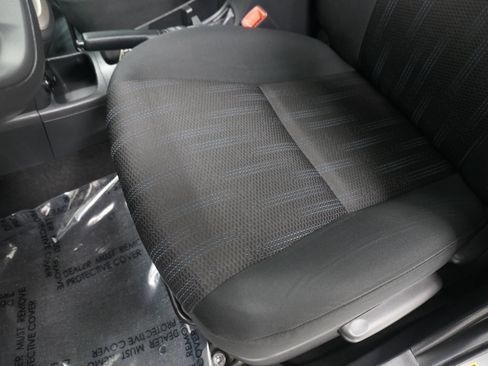 Used 2012 Toyota Matrix S image 11