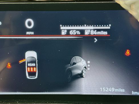 Used 2023 Nissan Ariya AWD image 19