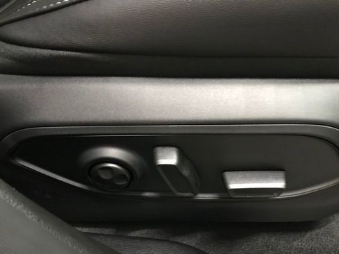 New 2025 Jeep Grand Cherokee L Limited image 42