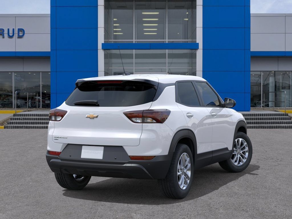 New 2026 Chevrolet TrailBlazer LS w/ LS Convenience Package AWD/4WD image 4