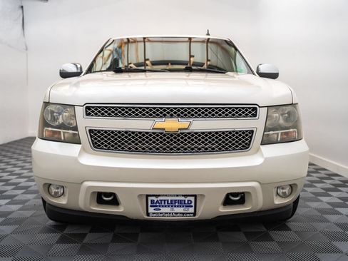Used 2011 Chevrolet Suburban LTZ AWD/4WD image 2