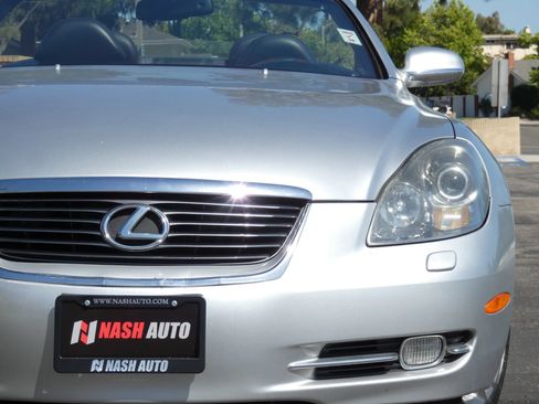 Used 2006 Lexus SC 430 Convertible RWD image 16