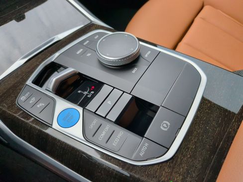 Certified 2023 BMW i4 eDrive35 RWD image 18