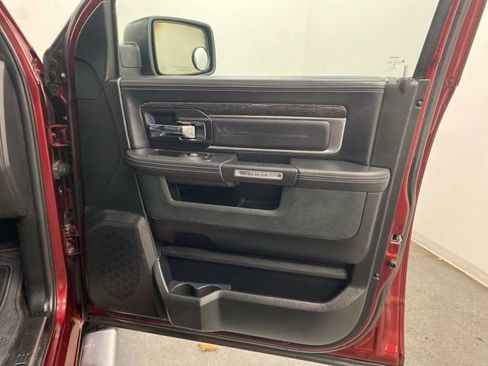 Used 2017 RAM 1500 Limited image 29