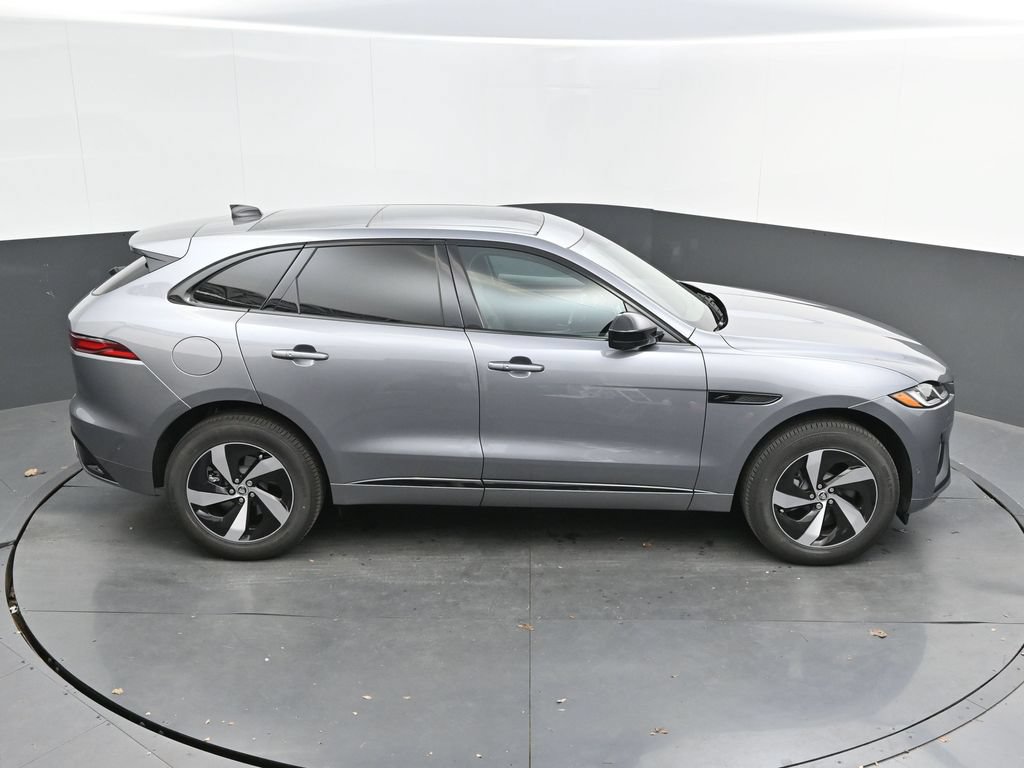 New 2026 Jaguar F-PACE R-Dynamic S AWD/4WD image 34