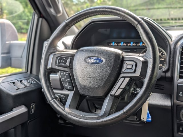 Used 2019 Ford F150 XLT w/ Equipment Group 302A Luxury AWD/4WD image 15