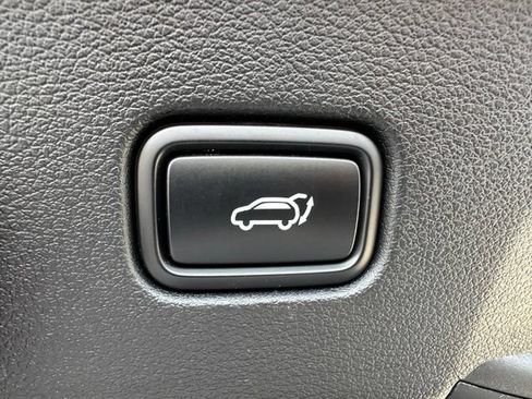 Used 2024 Kia Sportage X-Line AWD/4WD image 10