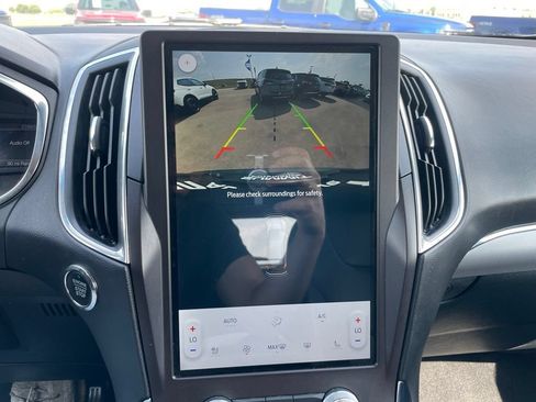Used 2021 Ford Edge Titanium AWD/4WD image 17