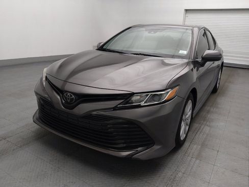 Used 2019 Toyota Camry LE FWD image 15