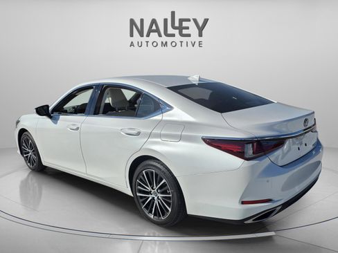 Certified 2024 Lexus ES 350 w/ Premium Package image 3