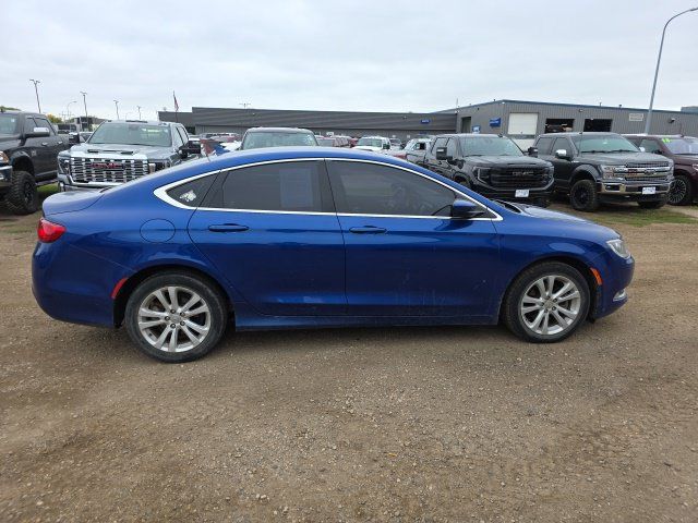 Used 2015 Chrysler 200 Limited w/ Convenience Group FWD image 8
