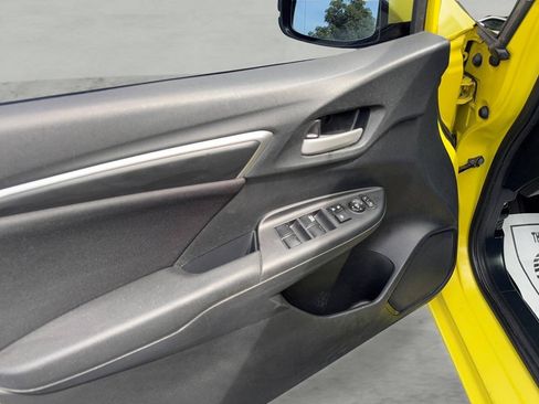 Used 2015 Honda Fit LX image 12