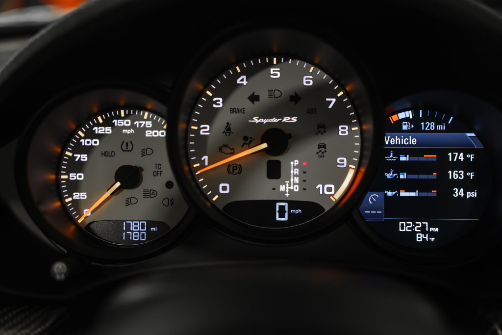 Used 2025 Porsche 718 Boxster Spyder RS RWD image 36