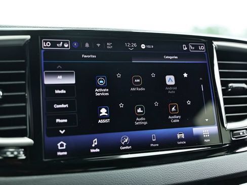 Used 2025 Chrysler Pacifica Select FWD image 36