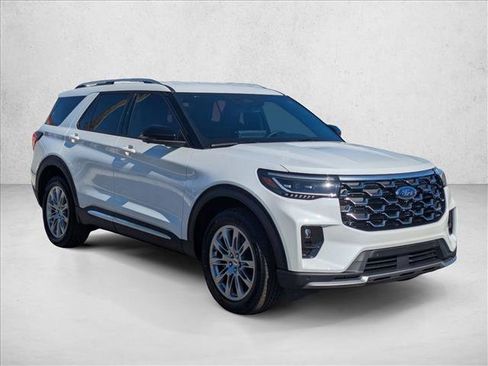 New 2026 Ford Explorer Platinum image 7
