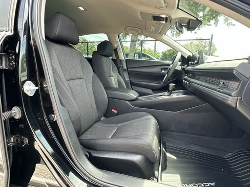 Used 2024 Honda Accord LX image 9