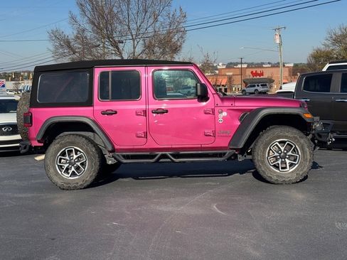 Used 2024 Jeep Wrangler Unlimited Rubicon w/ Technology Group image 2