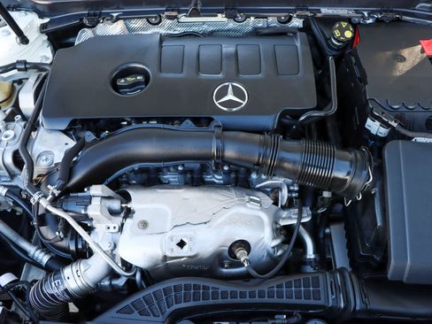 Used 2019 Mercedes-Benz A 220 image 41