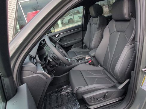 New 2025 Audi Q3 2.0T Premium image 19