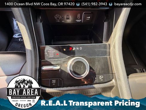 Used 2024 Jeep Grand Cherokee Limited 4xe AWD/4WD image 18