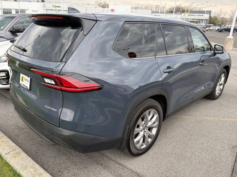 Used 2026 Toyota Grand Highlander AWD Hybrid image 5