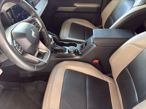 Used 2023 Ford Bronco Wildtrak AWD/4WD image 17