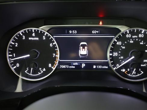 Used 2022 Nissan Pathfinder SL w/ SL Premium Package image 15