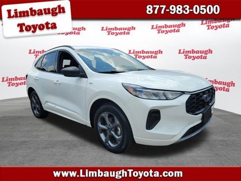 Used 2023 Ford Escape ST-Line w/ Tech Pack #1 AWD/4WD image 1
