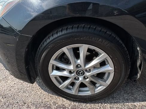 Used 2016 MAZDA MAZDA3 i Grand Touring FWD image 29