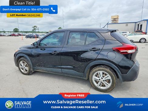 Used 2020 Nissan Kicks S FWD image 3