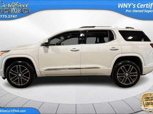 Used 2019 GMC Acadia Denali w/ Technology Package AWD/4WD image 9