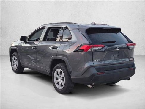 Used 2021 Toyota RAV4 LE FWD image 7