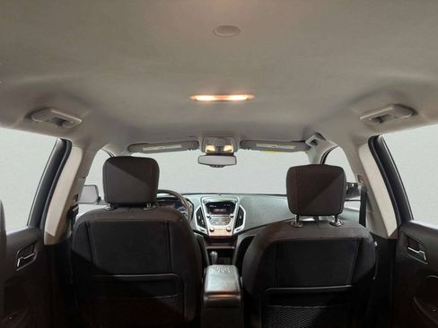 Used 2017 GMC Terrain SLE FWD image 16
