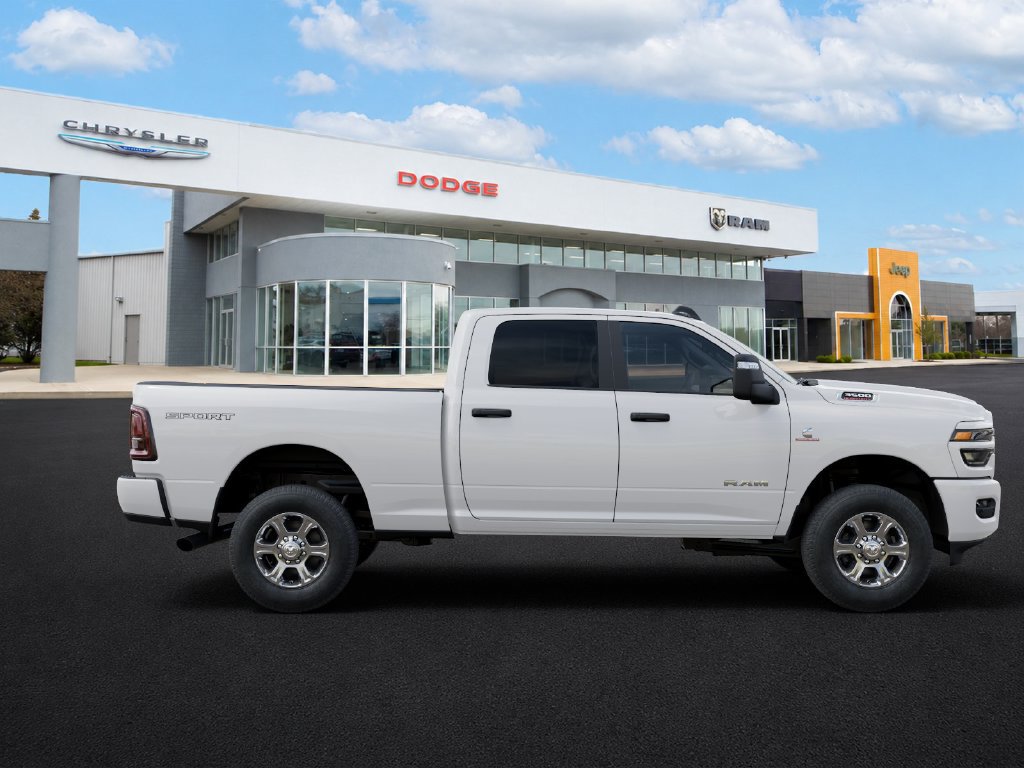 New 2026 RAM 3500 Big Horn AWD/4WD image 22
