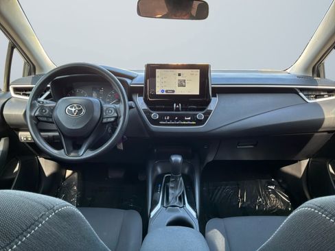 Used 2023 Toyota Corolla LE FWD image 9