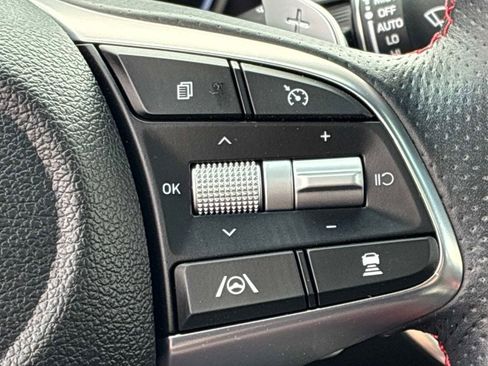 Used 2023 Genesis G70 2.0T w/ Sport Prestige Package AWD/4WD image 29
